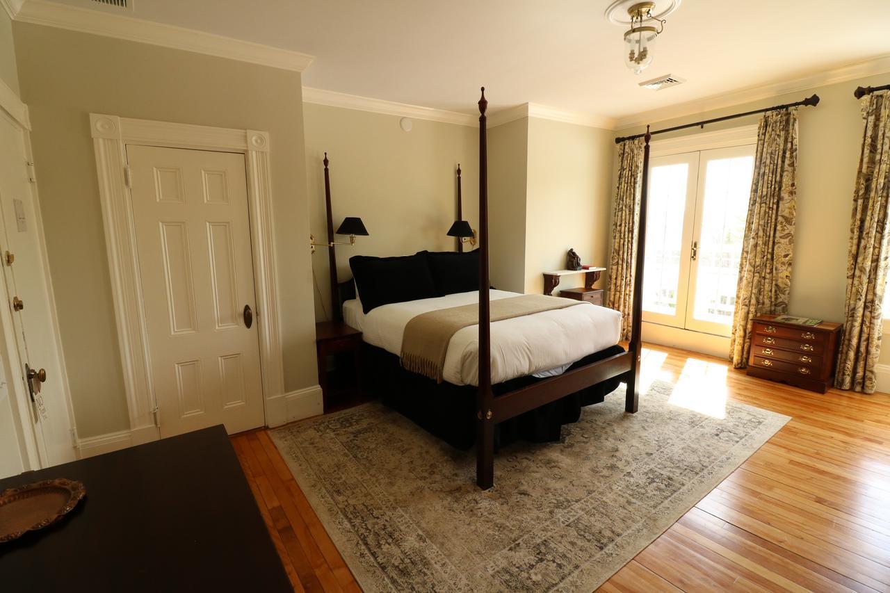 Windsor Mansion Inn Eksteriør billede